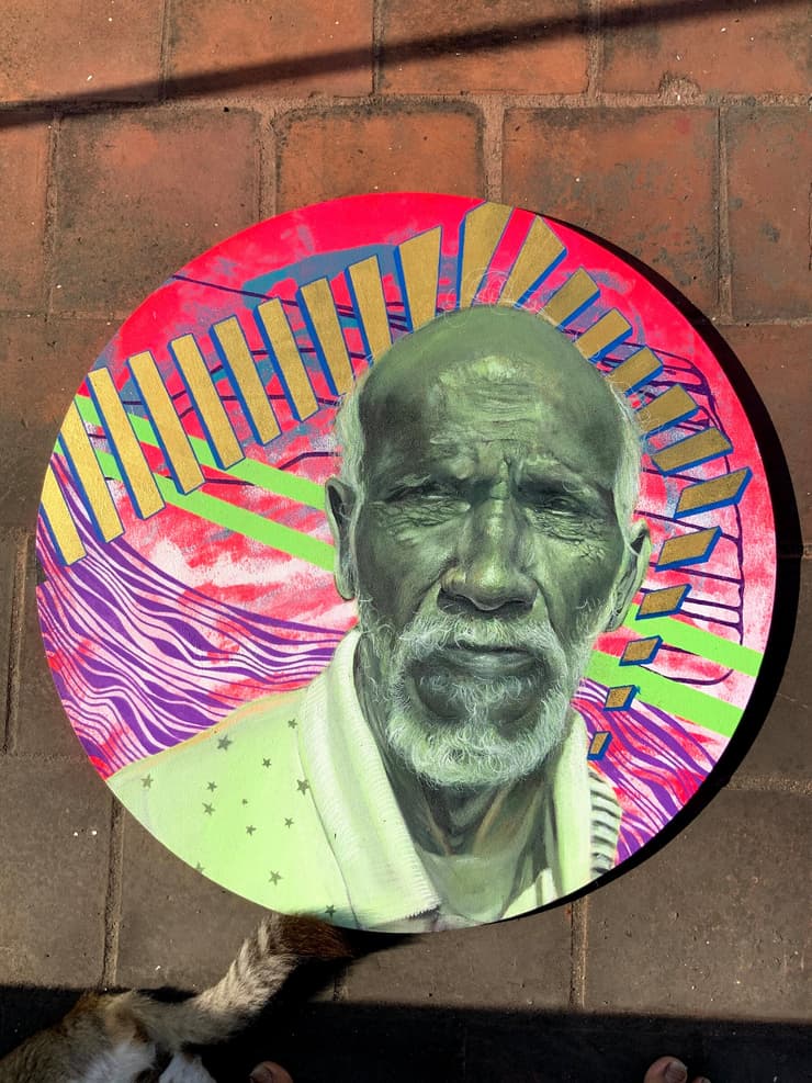Elder portrait, round canvas, Chennai, detail 2